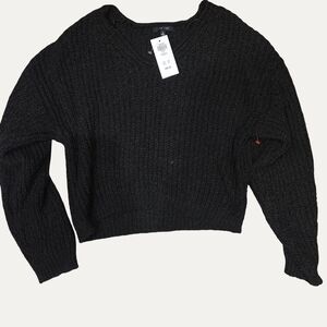 Love Tree Black Ribbed V-Neck Chunky Sweater NWT